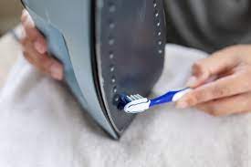 How to Clean an Iron