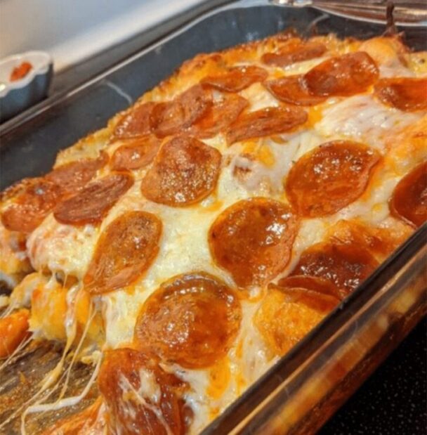 Easy Pepperoni Pizza Casserole Cooking AMOUR